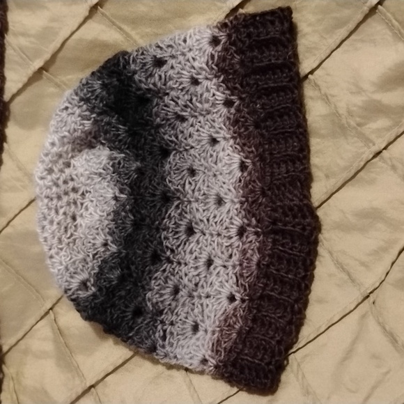 Handmade Crochet Gray Matching Hat And Scarf Set 100% Wool Women\'s Size Small main image 6